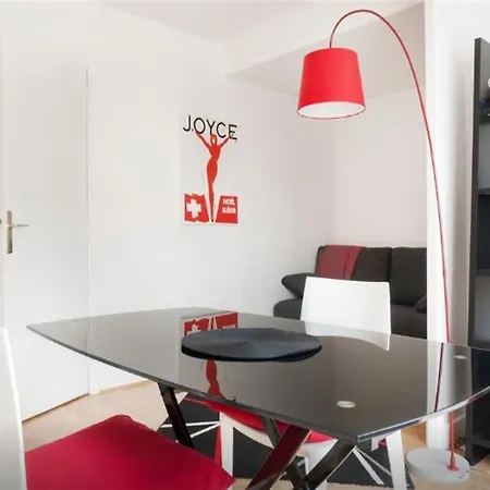 Super View Tour Eiffel Apartamento *